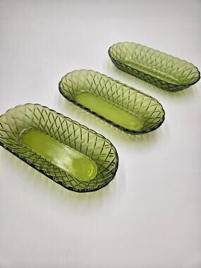 Vintage Indiana Glass Pretzel Avocado Green Celery Relish Dishes Set of 3 MCM